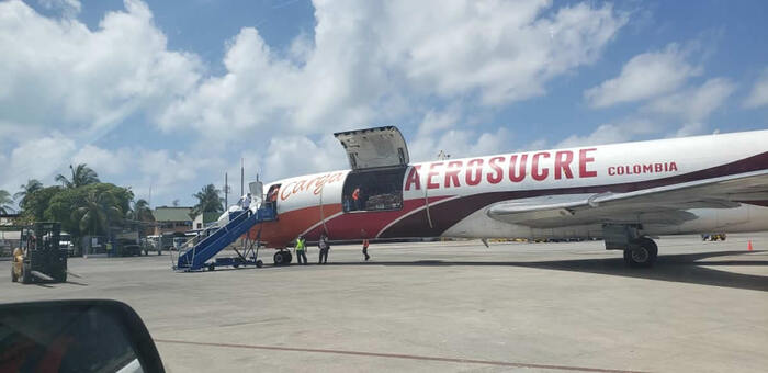Una flota de más de 53 aviones de carga en Colombia está volando a diferentes regiones del país transportando productos