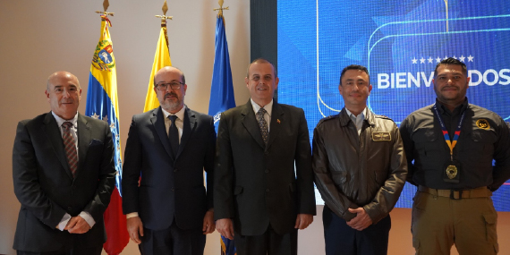 Director Aerocivil Sergio París Mendoza, Presidente del INAC, Juan Manuel Teixeira, Coronel Juan José López, Andres Felipe Marti