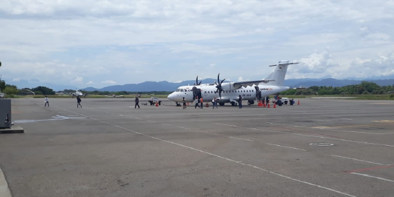 Movilización de pasajeros por vía aérea en Colombia avanza con normalidad