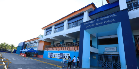 Aeronáutica Civil, autoridades locales y sector turismo unidos por San Andrés