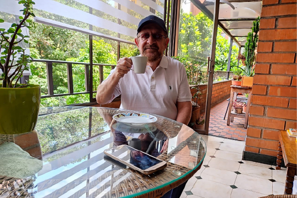 Un café con... Director Regional de Antioquia Carlos Arrubla 