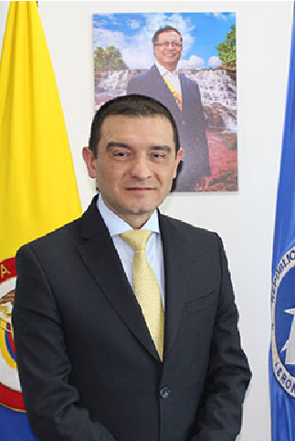Fotografía del Secretario de Seguridad Operacional y de la Aviación Civil - Francisco Ospina Ramírez