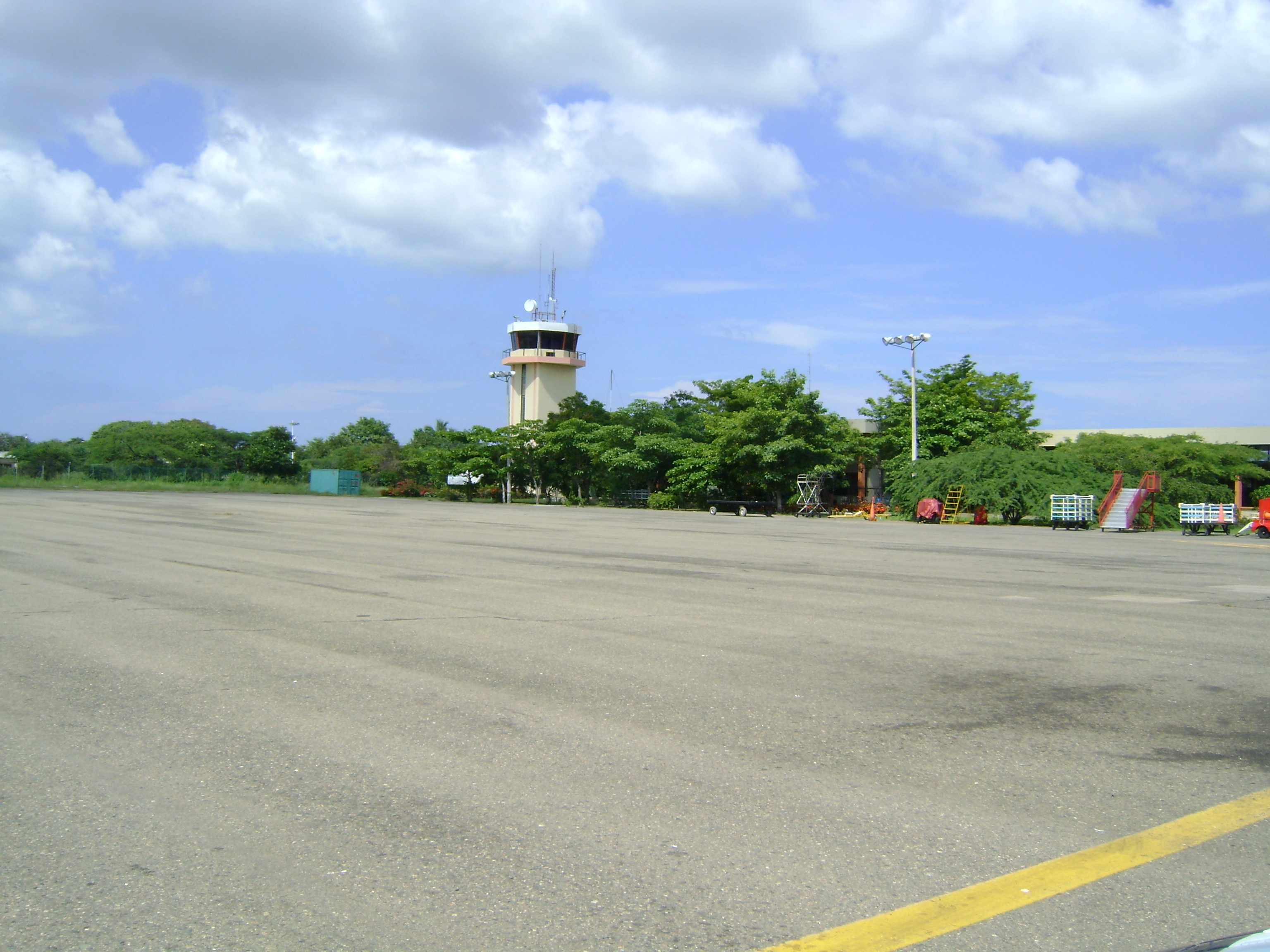 De manera gradual se restablece la operación aérea en el Aeropuerto de Riohacha 