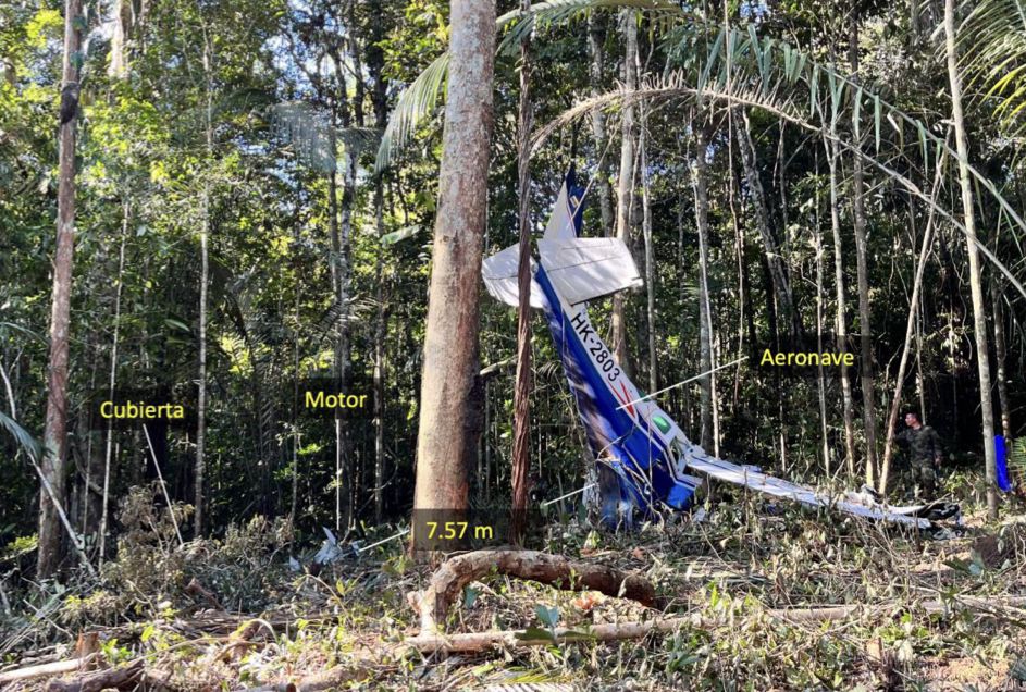Imagen de Aeronave encontrada en medio de la opreación esperanza